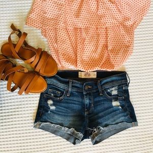 Hollister short-short